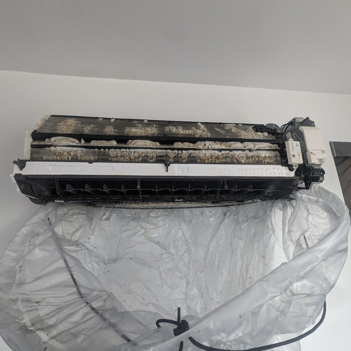 Mini-split-AC-presure-Cleaning-Colorado-Denver-scaled